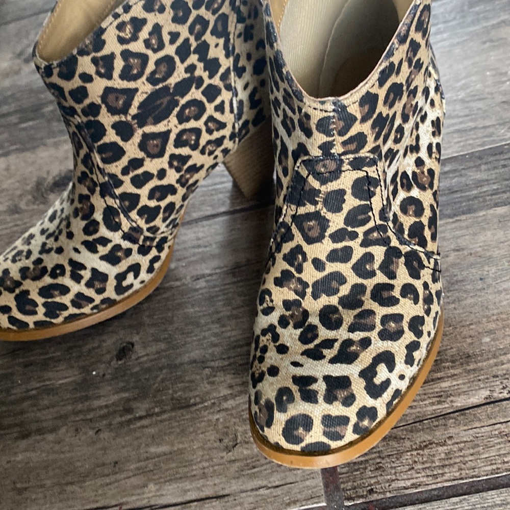 Rampage pull-on leopard bootie…trending now!